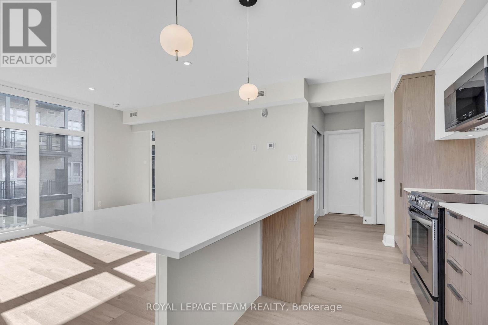 7 - 58 Florence Street, Ottawa, Ontario  K2P 0W7 - Photo 18 - X12610432