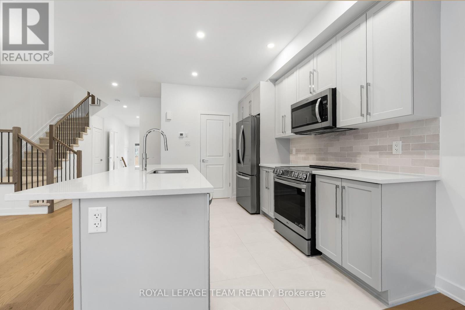 134 Sencha Terrace, Ottawa, Ontario  K2J 6Z2 - Photo 12 - X12610448