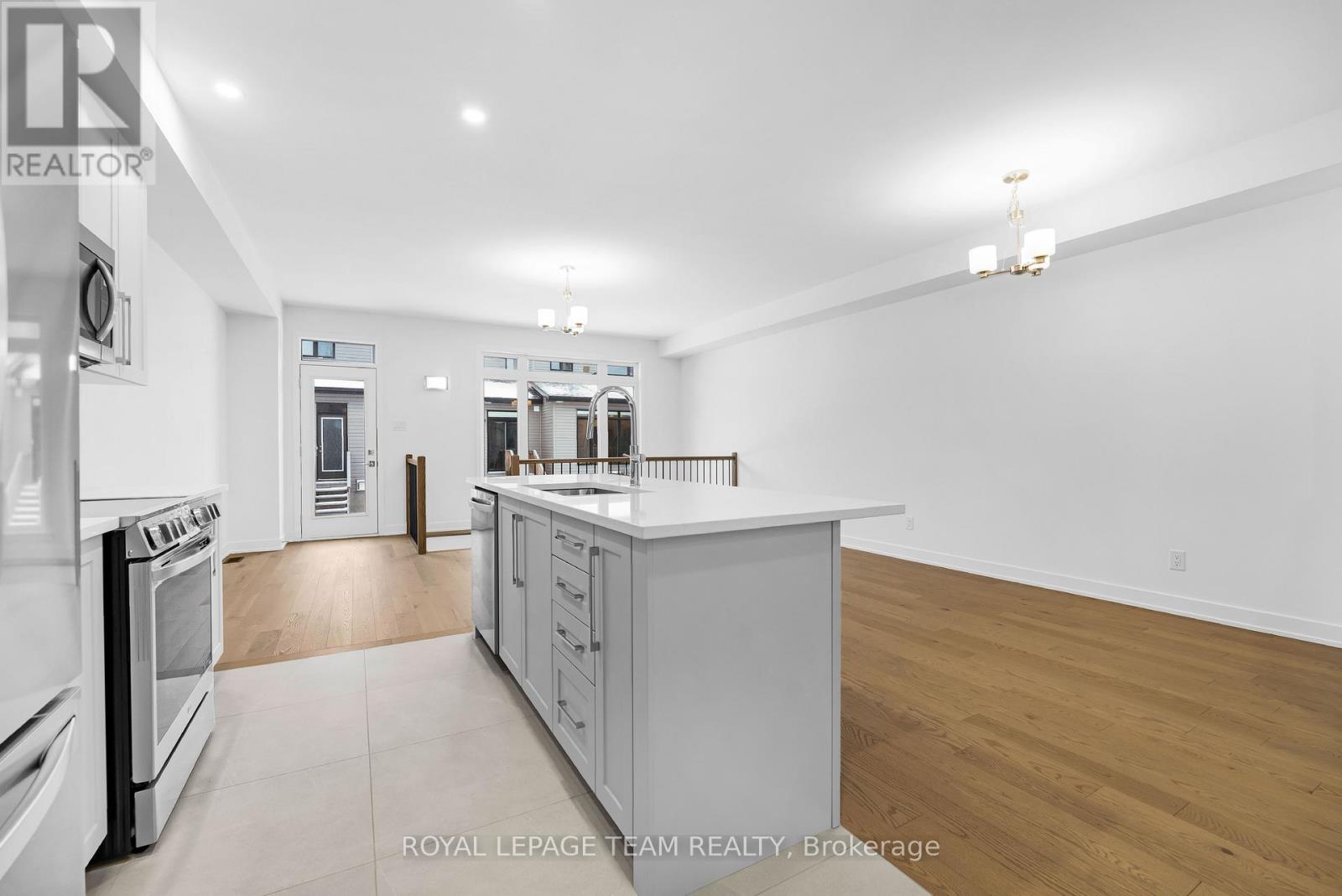 134 Sencha Terrace, Ottawa, Ontario  K2J 6Z2 - Photo 16 - X12610448