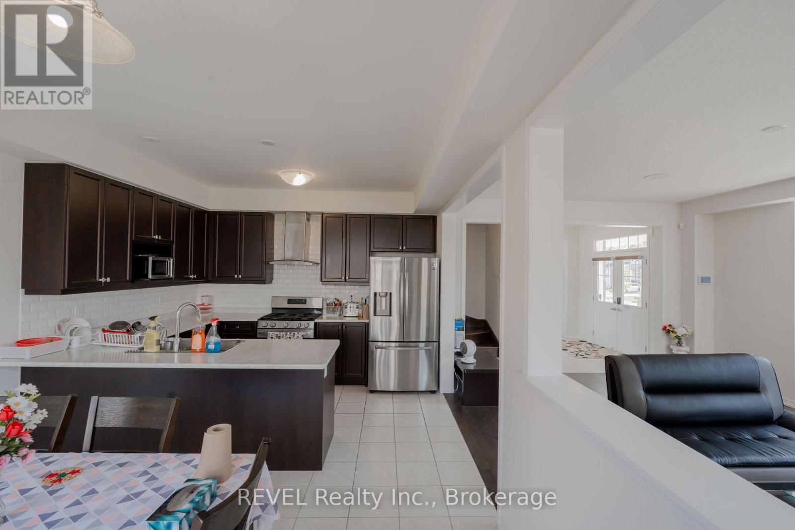 8797 Pawpaw Lane, Niagara Falls, Ontario  L2H 3S4 - Photo 10 - X12610364