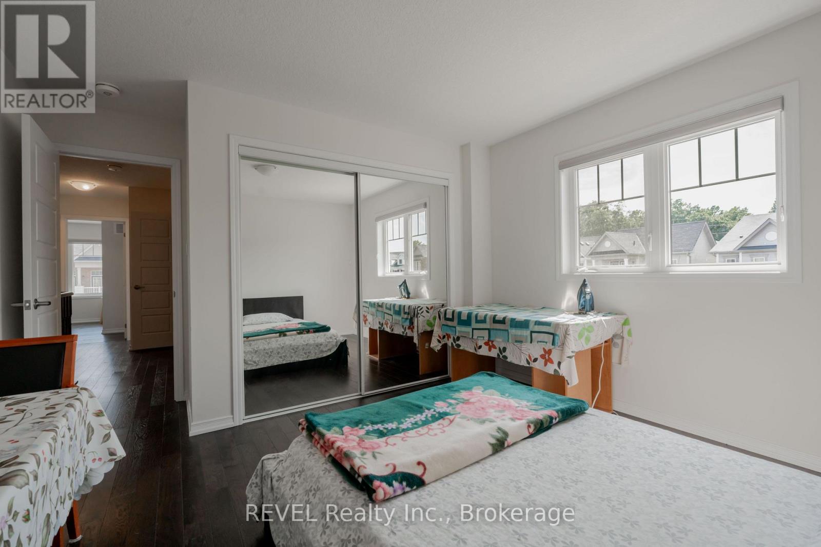 8797 Pawpaw Lane, Niagara Falls, Ontario  L2H 3S4 - Photo 30 - X12610364