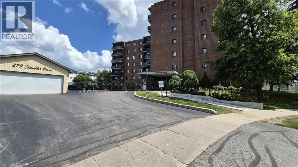 279 Chandler Drive Unit# 706, Kitchener, Ontario  N2E 1X6 - Photo 2 - 40792880