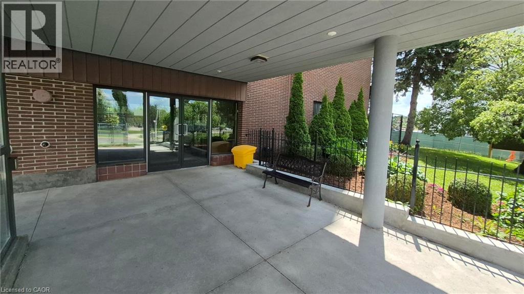 279 Chandler Drive Unit# 706, Kitchener, Ontario  N2E 1X6 - Photo 5 - 40792880