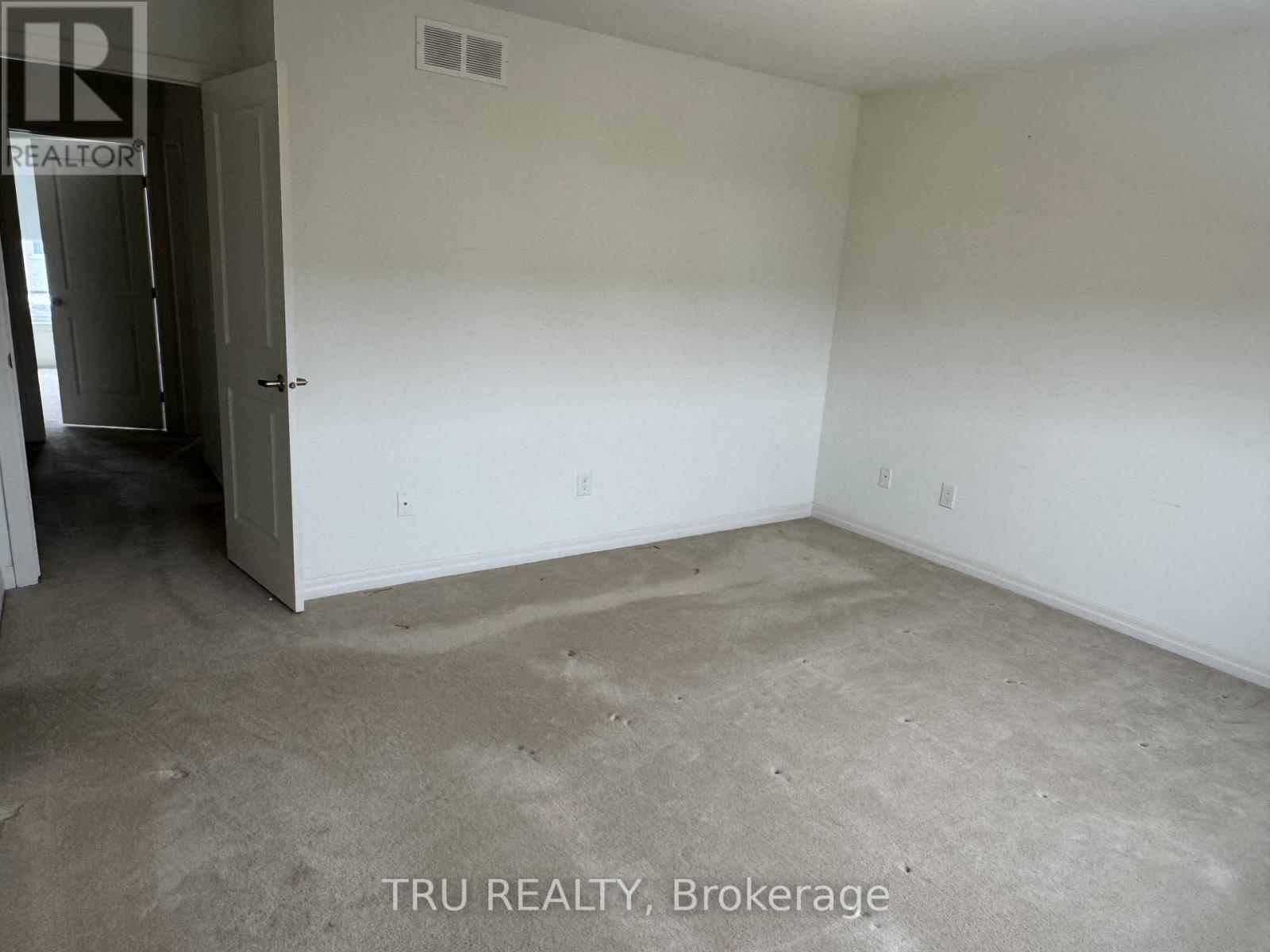 534 Rioja Street, Ottawa, Ontario K2S 0H8 - Photo 15 - X12556456