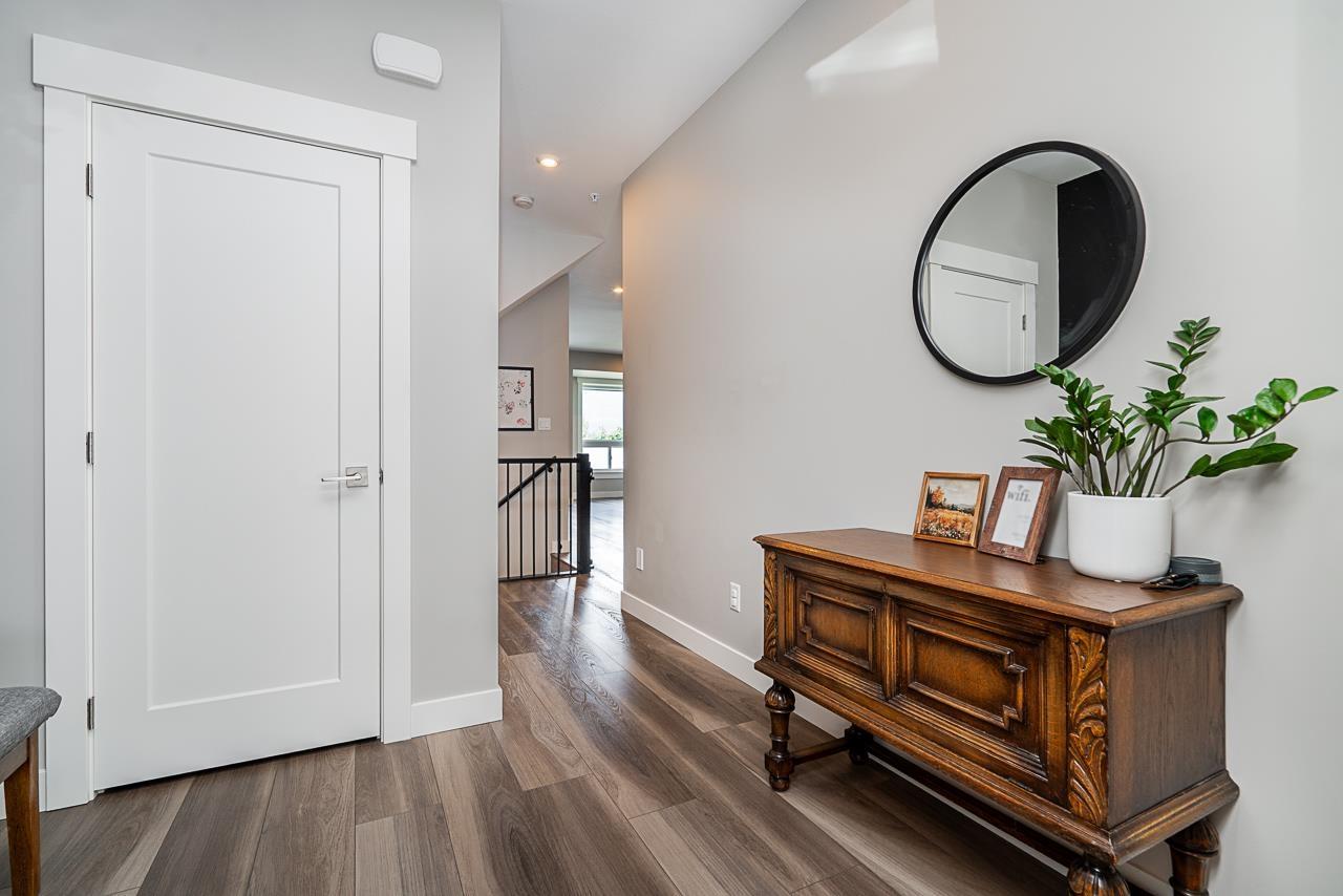 5 43575 Chilliwack Mountain Road, Chilliwack Mountain, Chilliwack, British Columbia V2R 6B9 - Photo 2 - R3058761