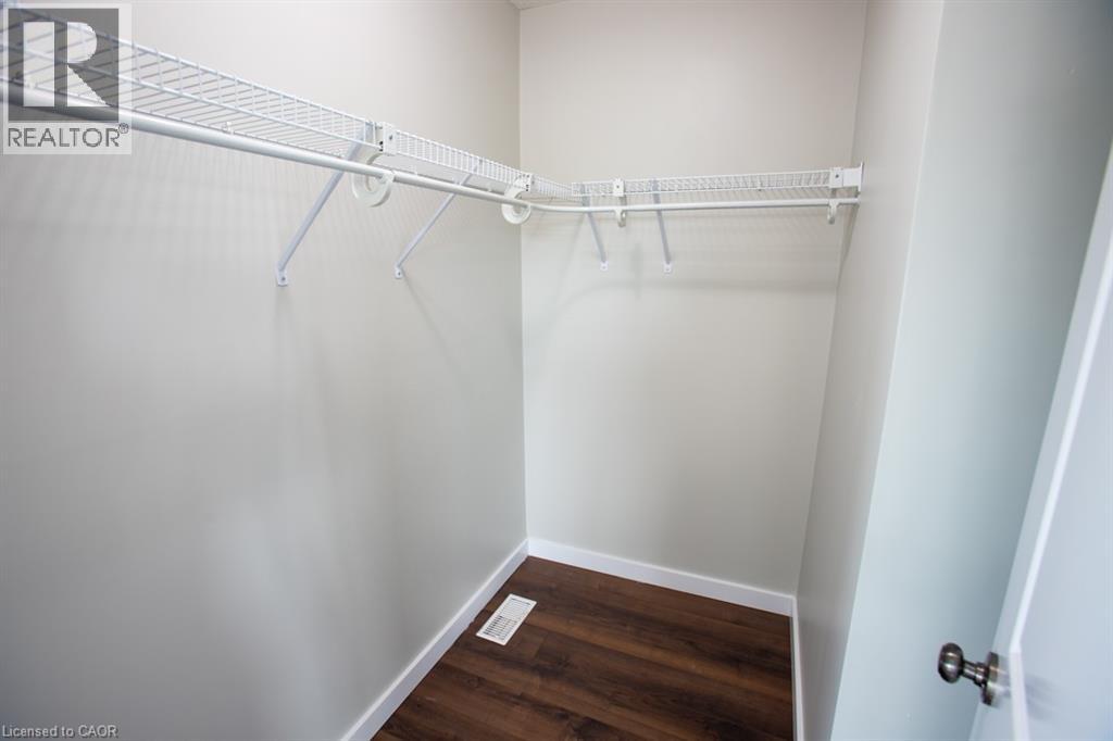 489 East Avenue Unit# B, Kitchener, Ontario  N2H 0A8 - Photo 45 - 40760240