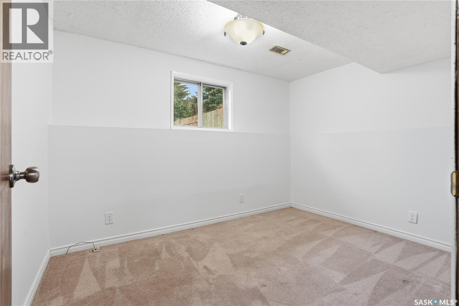 226 Stillwater Drive, Saskatoon, Saskatchewan  S7J 4K3 - Photo 29 - SK024475