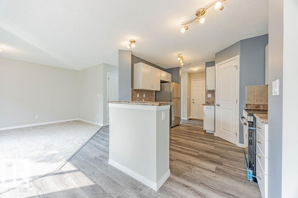 Unknown Address, ,    - Photo 15 - E4467701