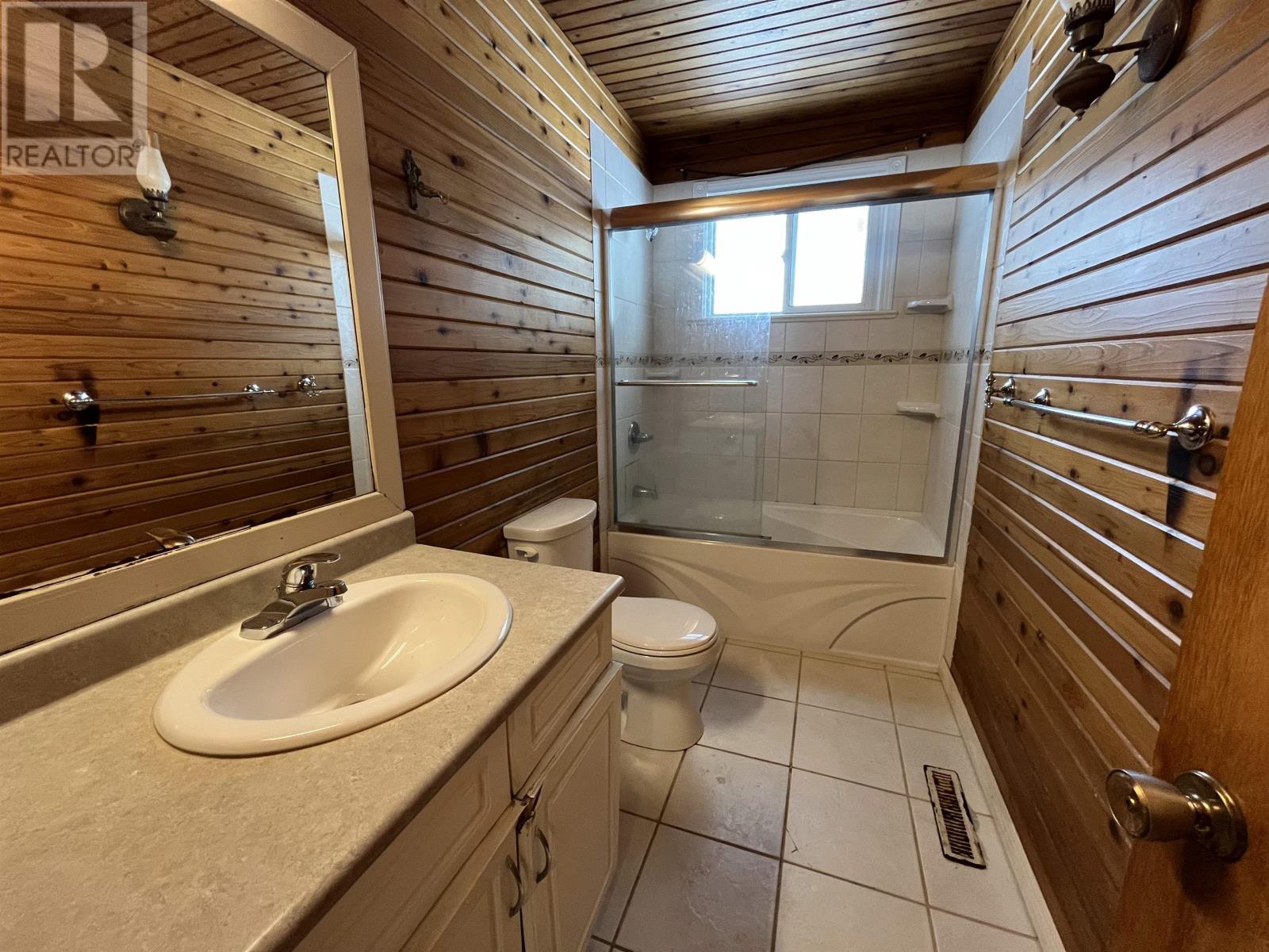 725 Second St W, Fort Frances, Ontario  P9A 2Z9 - Photo 10 - TB253585