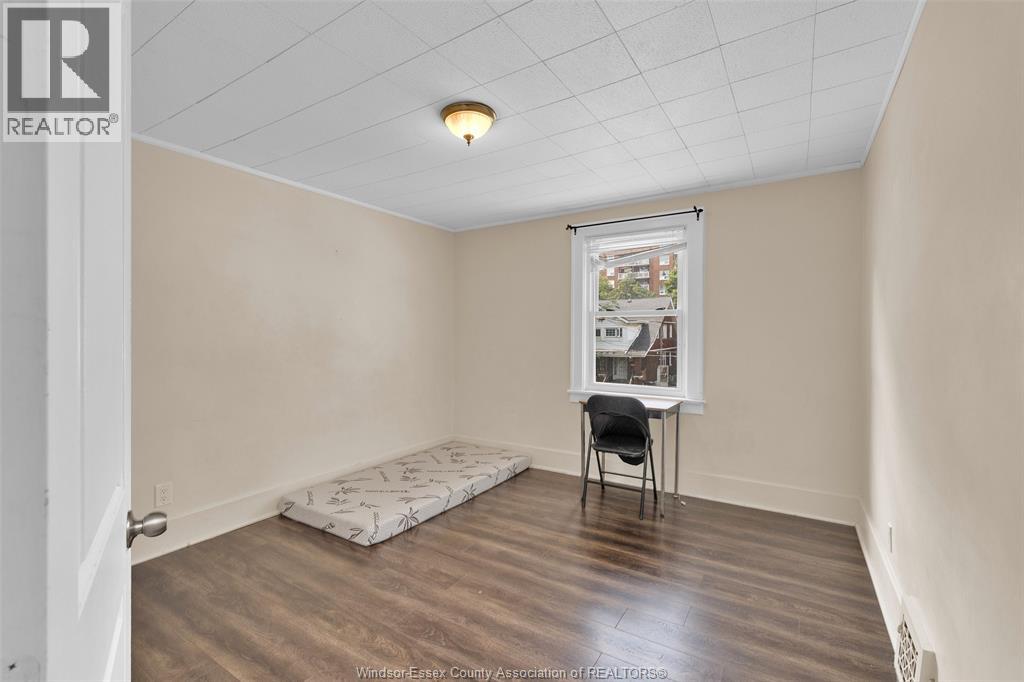 3217 Linwood, Windsor, Ontario N9C 1P9 - Photo 10 - 25031378