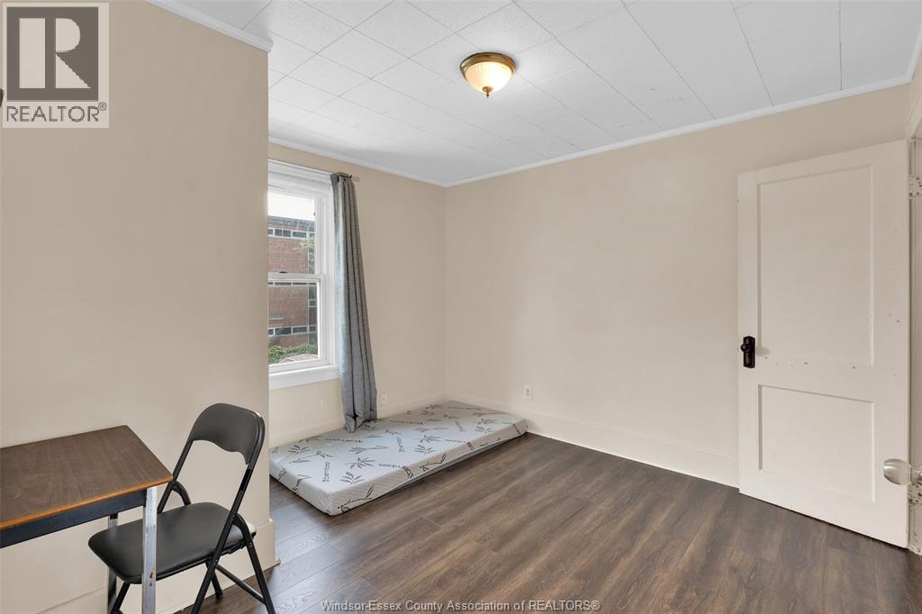 3217 Linwood, Windsor, Ontario N9C 1P9 - Photo 11 - 25031378