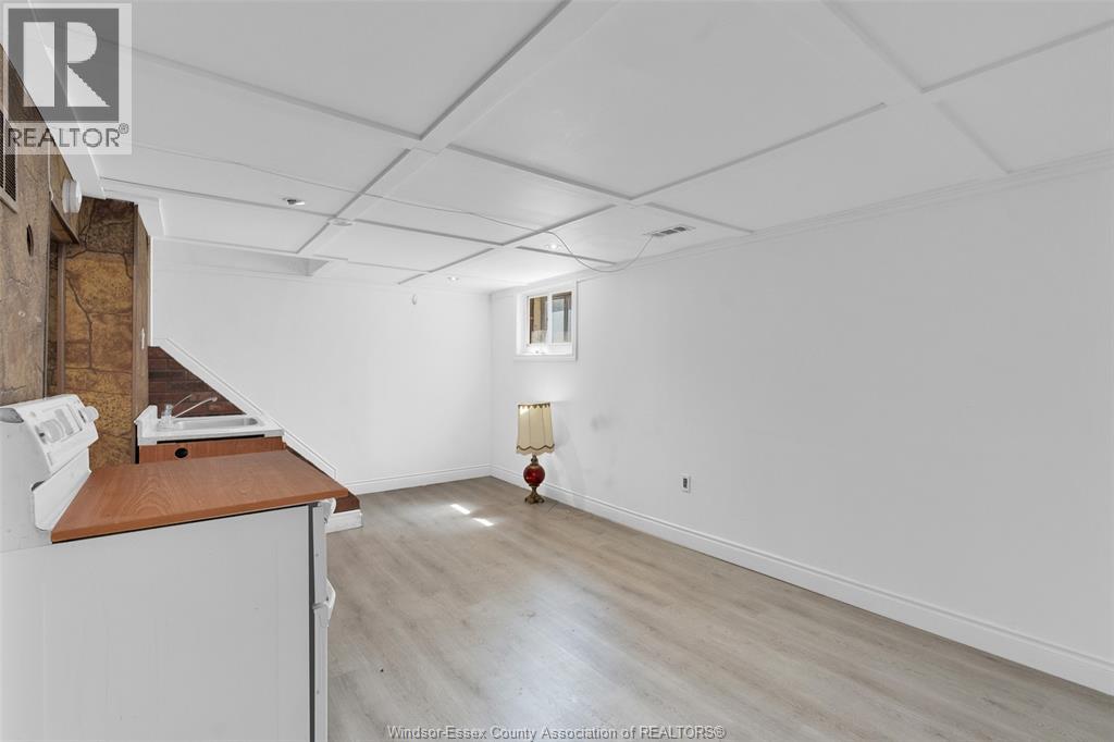 3217 Linwood, Windsor, Ontario N9C 1P9 - Photo 15 - 25031378