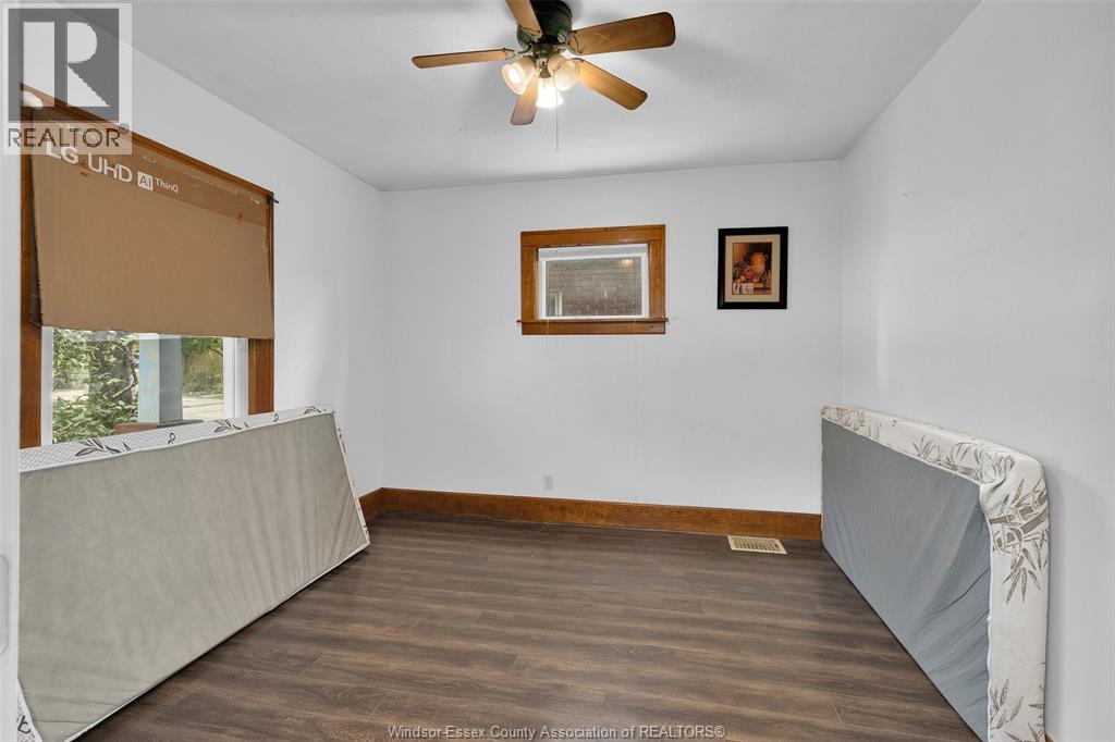 3217 Linwood, Windsor, Ontario N9C 1P9 - Photo 8 - 25031378
