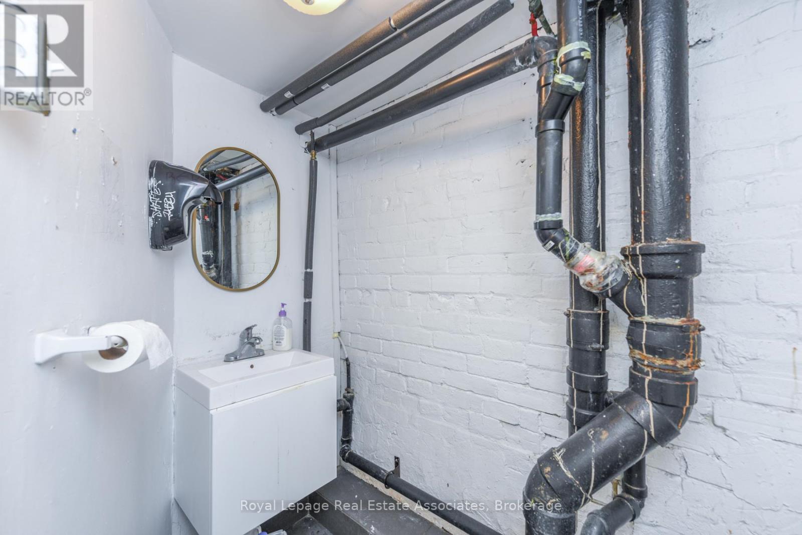 671 Queen Street W, Toronto, Ontario  M6J 1E6 - Photo 30 - C12610344