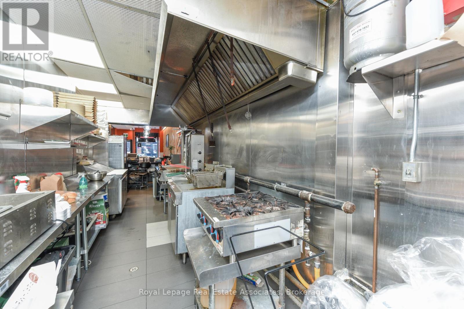 671 Queen Street W, Toronto, Ontario  M6J 1E6 - Photo 31 - C12610344