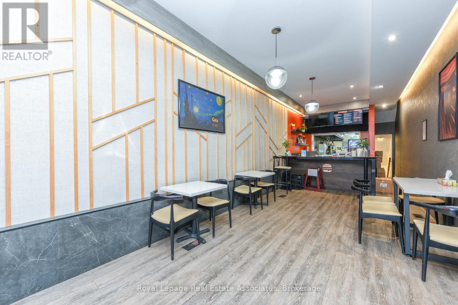 671 Queen Street W, Toronto, Ontario  M6J 1E6 - Photo 4 - C12610344