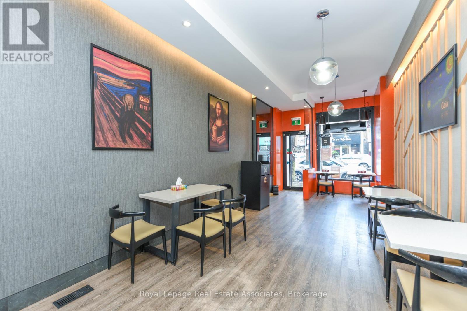 671 Queen Street W, Toronto, Ontario  M6J 1E6 - Photo 9 - C12610344