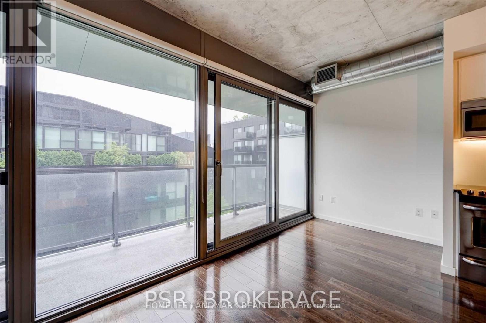 617 - 32 Trolley Crescent, Toronto, Ontario  M5A 0E9 - Photo 6 - C12610382