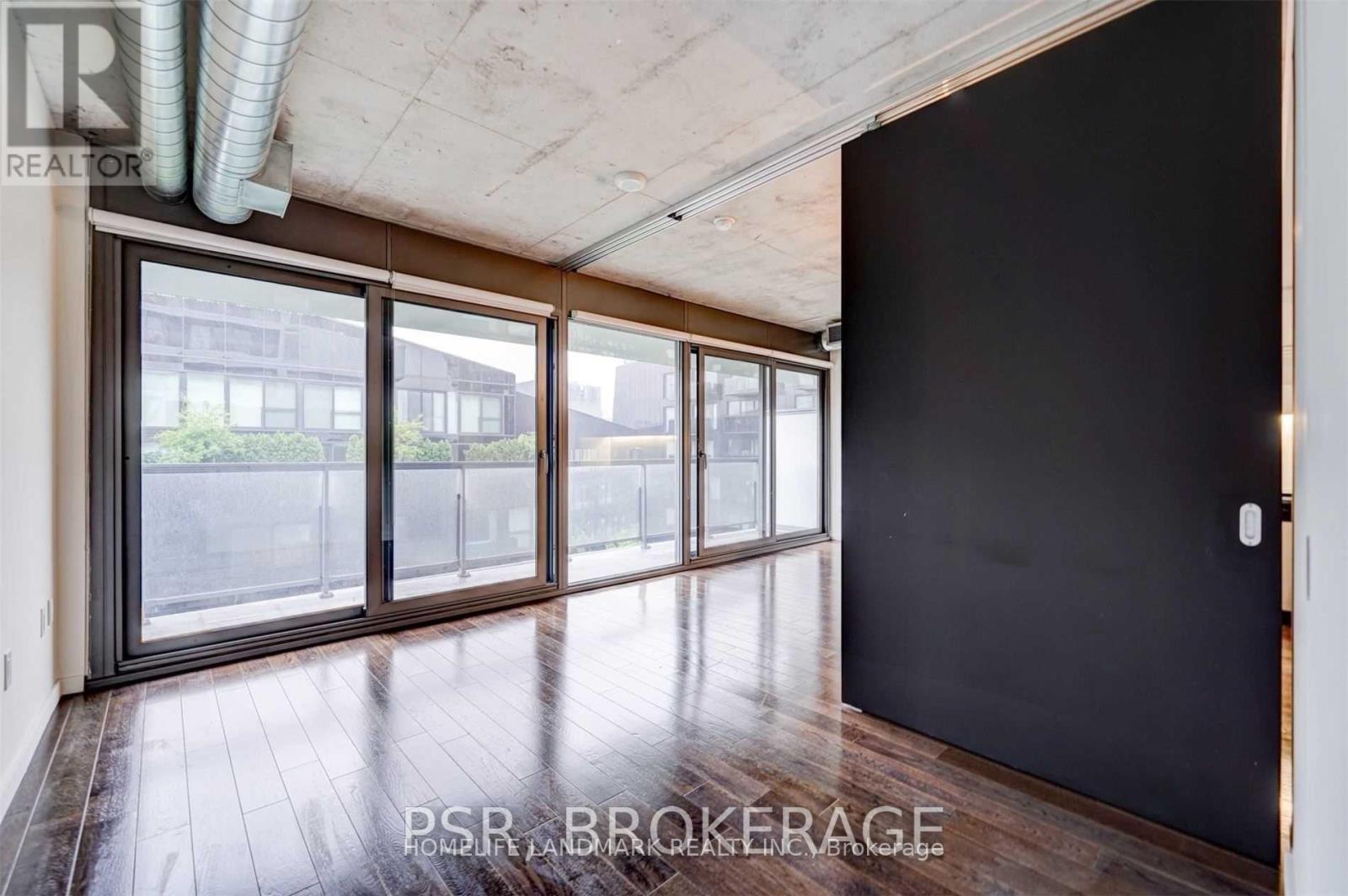 617 - 32 Trolley Crescent, Toronto, Ontario  M5A 0E9 - Photo 7 - C12610382