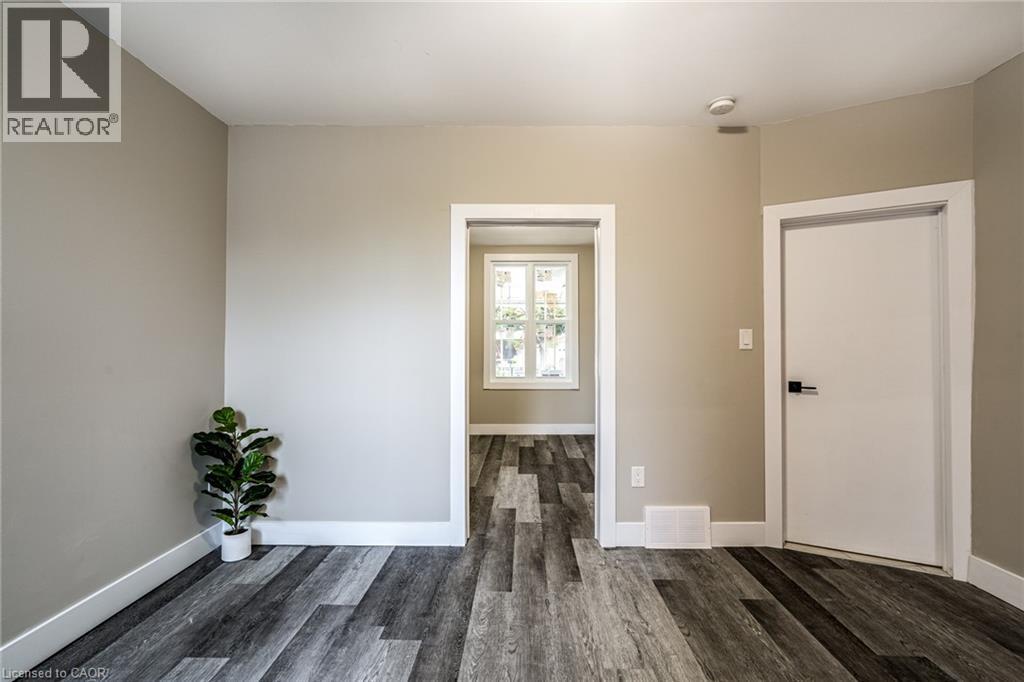 100 Sherman Avenue N, Hamilton, Ontario  L8L 6M5 - Photo 8 - 40792933