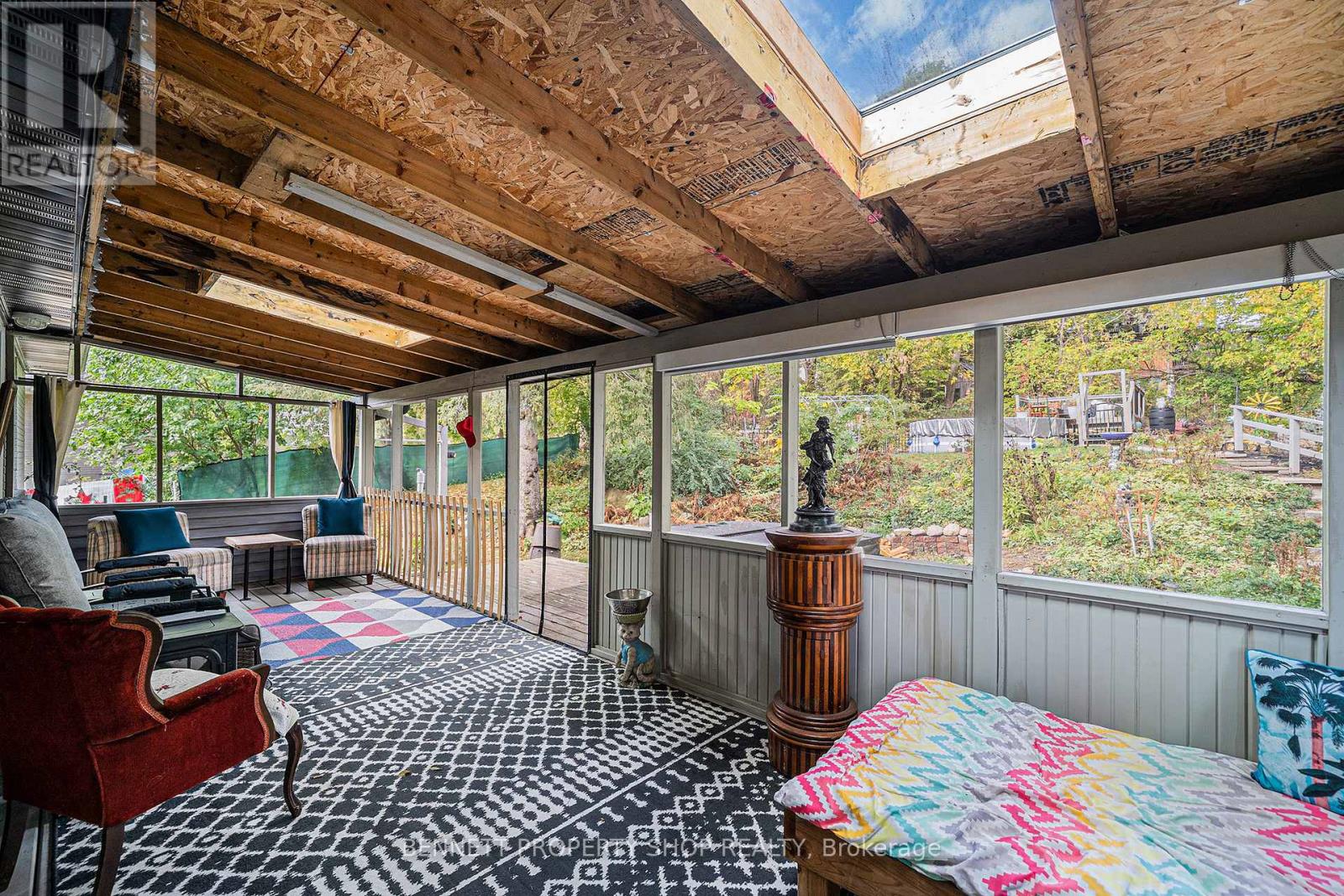 1109 Edward Street, Ottawa, Ontario  K4M 1G8 - Photo 15 - X12462556