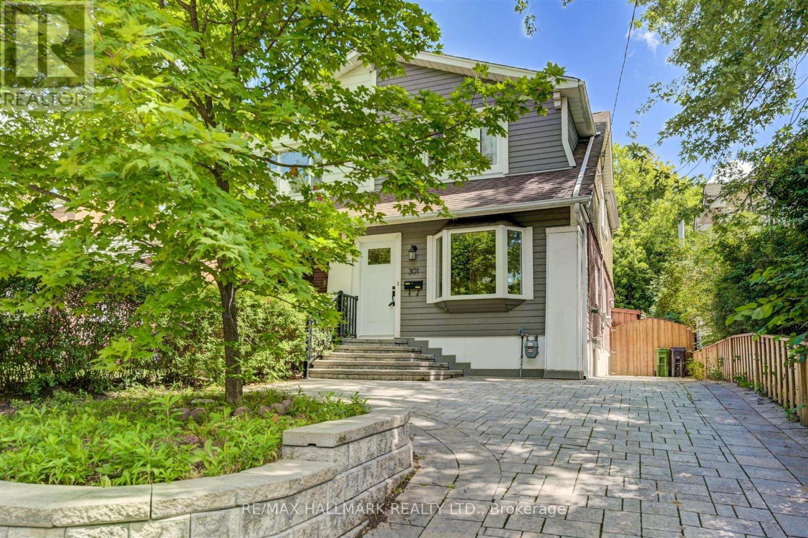 301 SILVER BIRCH AVENUE, Toronto, Ontario