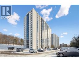 35 GREEN VALLEY Drive Unit# 1510, Kitchener, Ontario