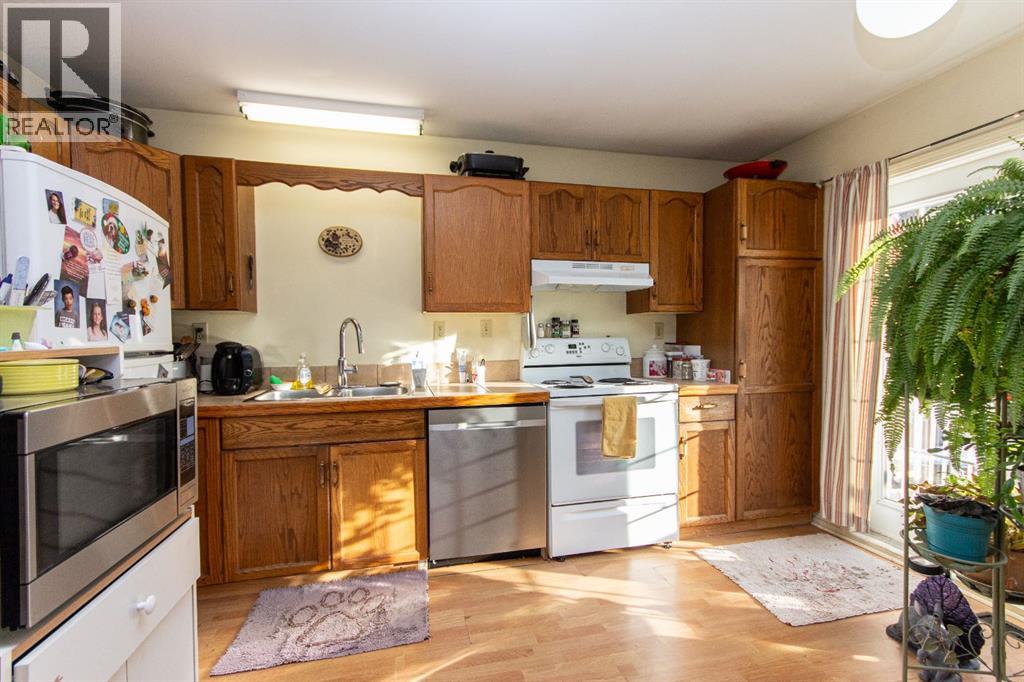 5103 & 5105 38 Street, Red Deer, Alberta  T4N 0X2 - Photo 7 - A2271643