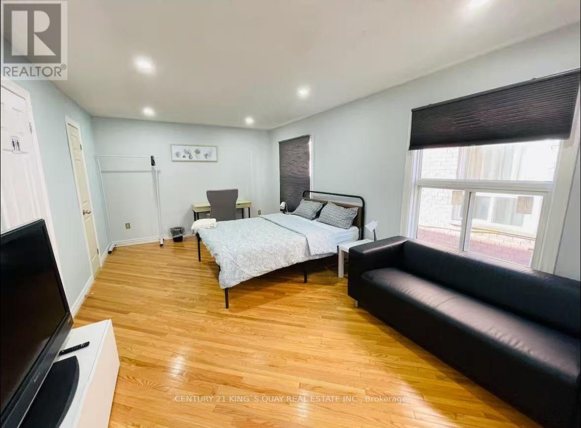 117 Northolt Crescent, Markham, Ontario  L3R 6N9 - Photo 11 - N12610416