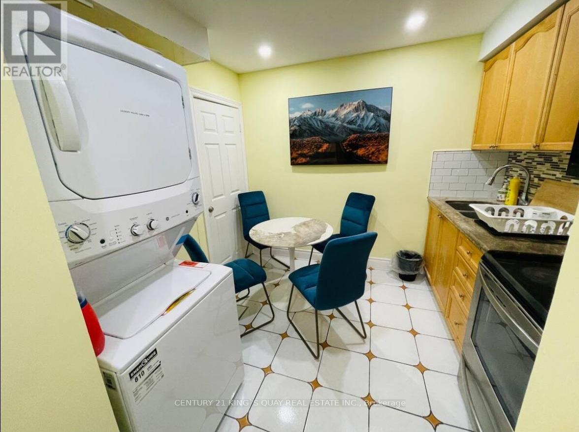 117 Northolt Crescent, Markham, Ontario  L3R 6N9 - Photo 5 - N12610416