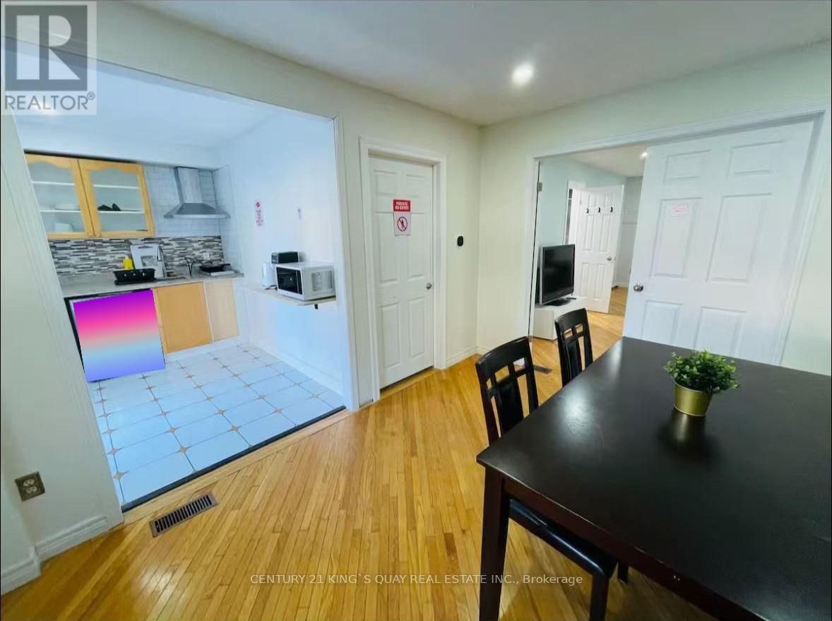 117 Northolt Crescent, Markham, Ontario  L3R 6N9 - Photo 7 - N12610416