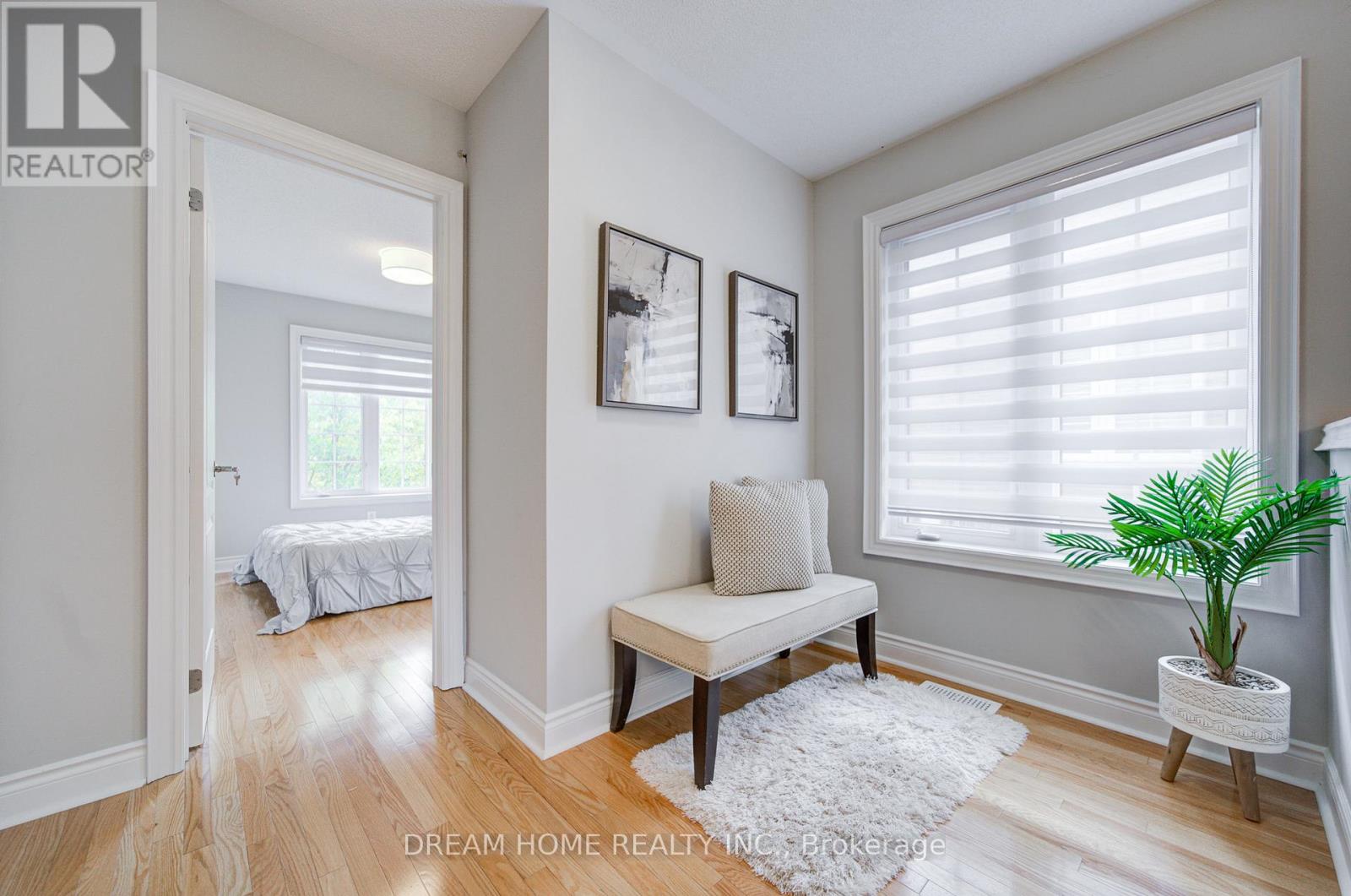 172 Tom Taylor Crescent, Newmarket, Ontario  L3X 3E9 - Photo 17 - N12482099