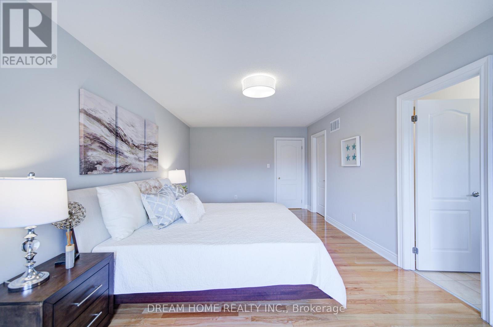 172 Tom Taylor Crescent, Newmarket, Ontario  L3X 3E9 - Photo 21 - N12482099