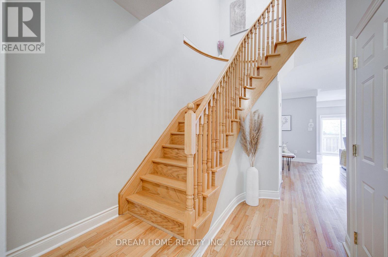 172 Tom Taylor Crescent, Newmarket, Ontario  L3X 3E9 - Photo 14 - N12482099