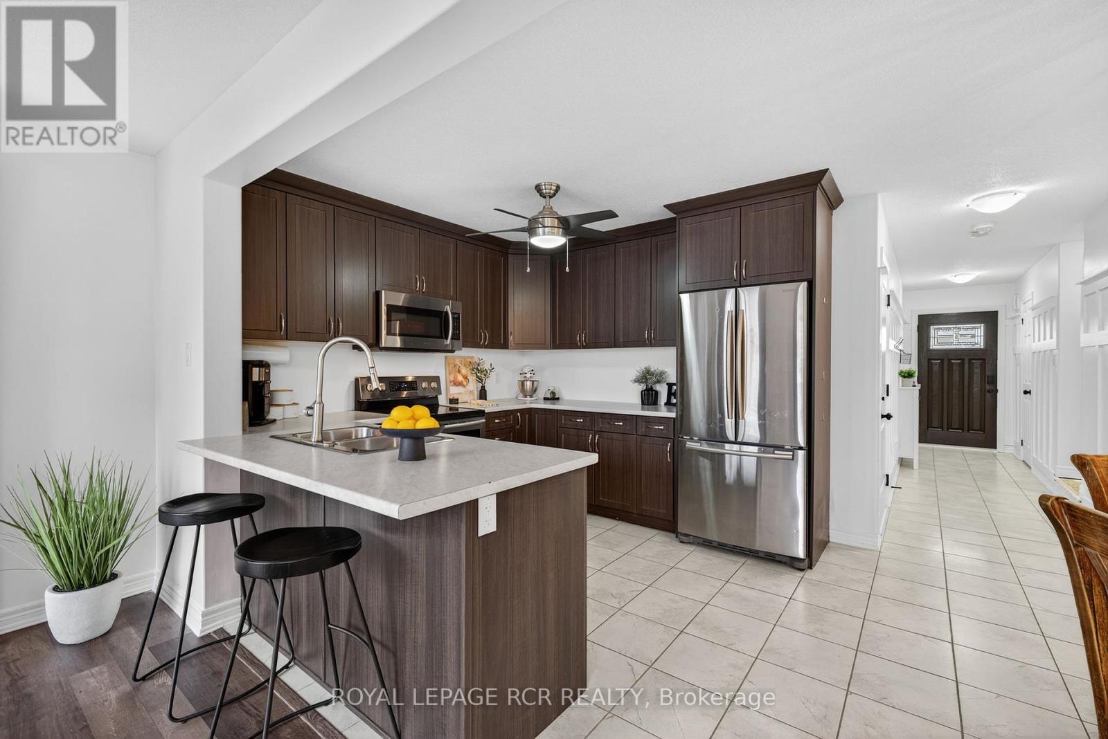 118 Parkinson Crescent, Orangeville, Ontario  L9W 6X3 - Photo 11 - W12542312