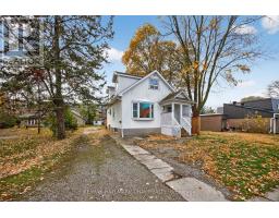 114 BURTON AVENUE, Barrie, Ontario