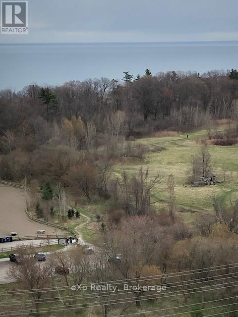 1805 - 1515 Lakeshore Road E, Mississauga, Ontario L5E 3E3 - Photo 18 - W12610548