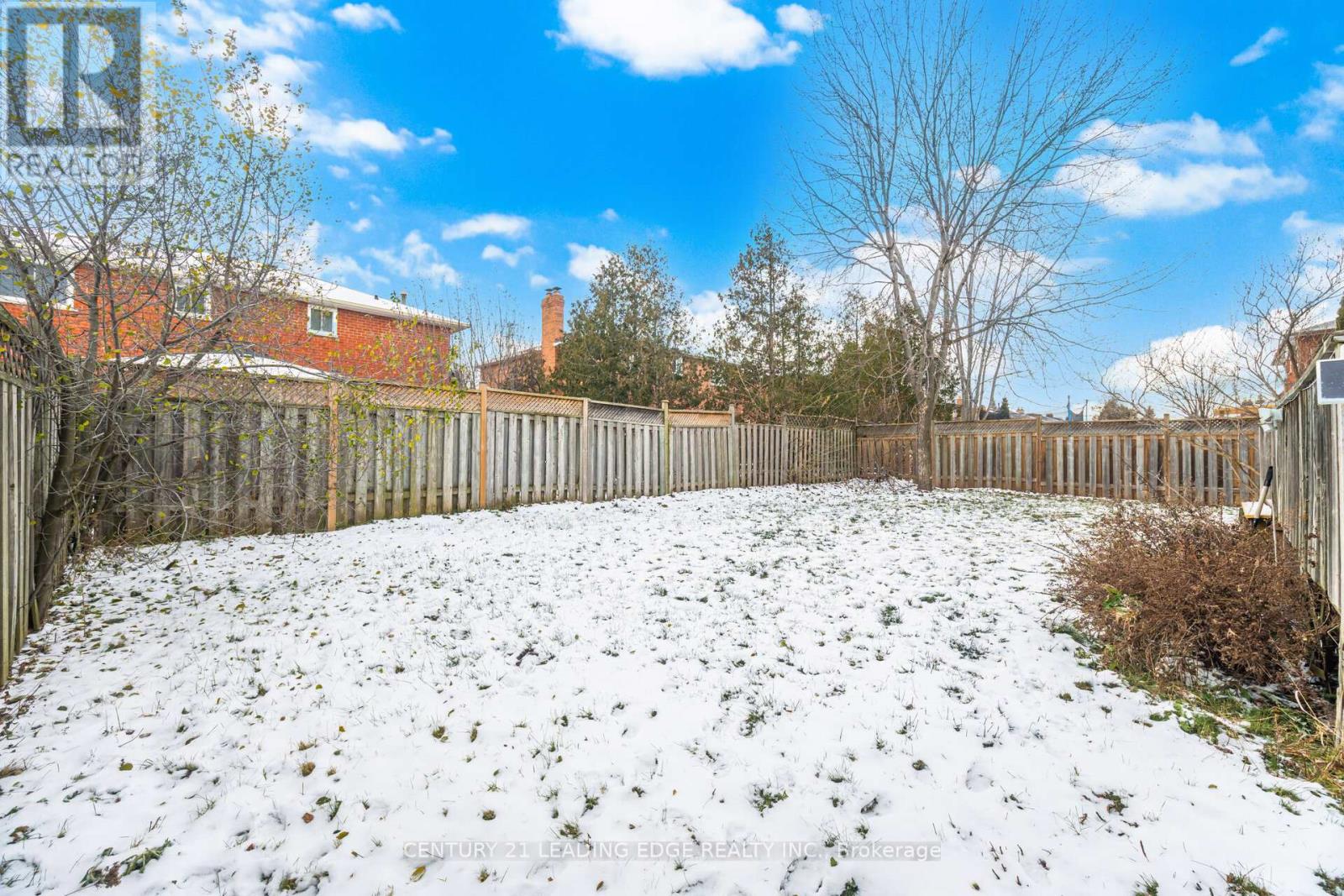 260 Old Orchard Circle, Oakville, Ontario L6H 4N7 - Photo 37 - W12610350