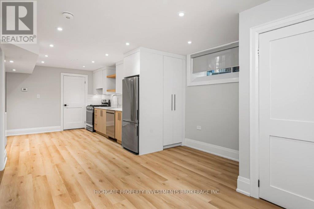 Bsmt - 81 St John's Road, Toronto (Junction Area), Ontario  M6P 1T8 - Photo 10 - W12610354