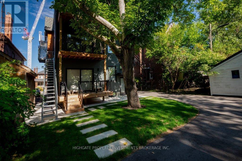 Bsmt - 81 St John's Road, Toronto (Junction Area), Ontario  M6P 1T8 - Photo 20 - W12610354