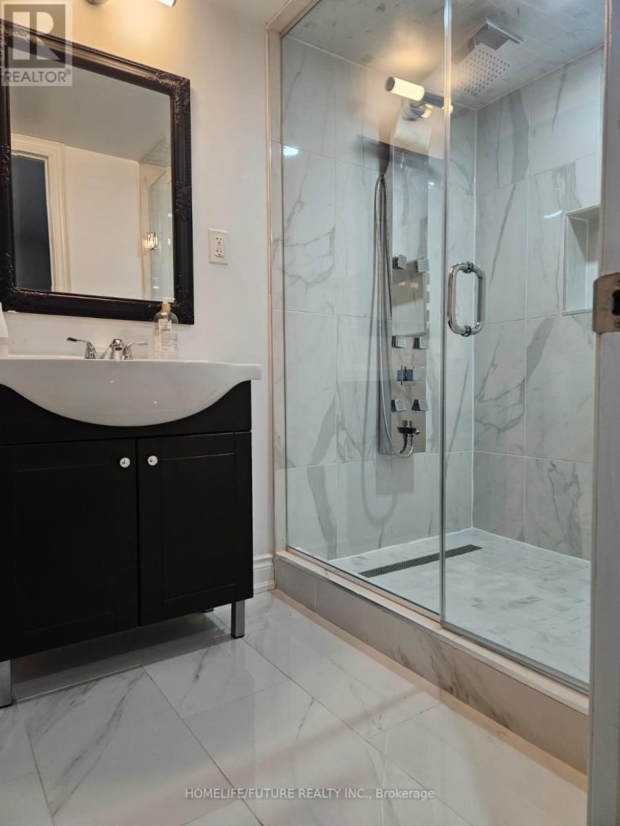 Bsmt - 26 Felix Close, Brampton (Northwest Brampton), Ontario  L7A 4K5 - Photo 5 - W12610378