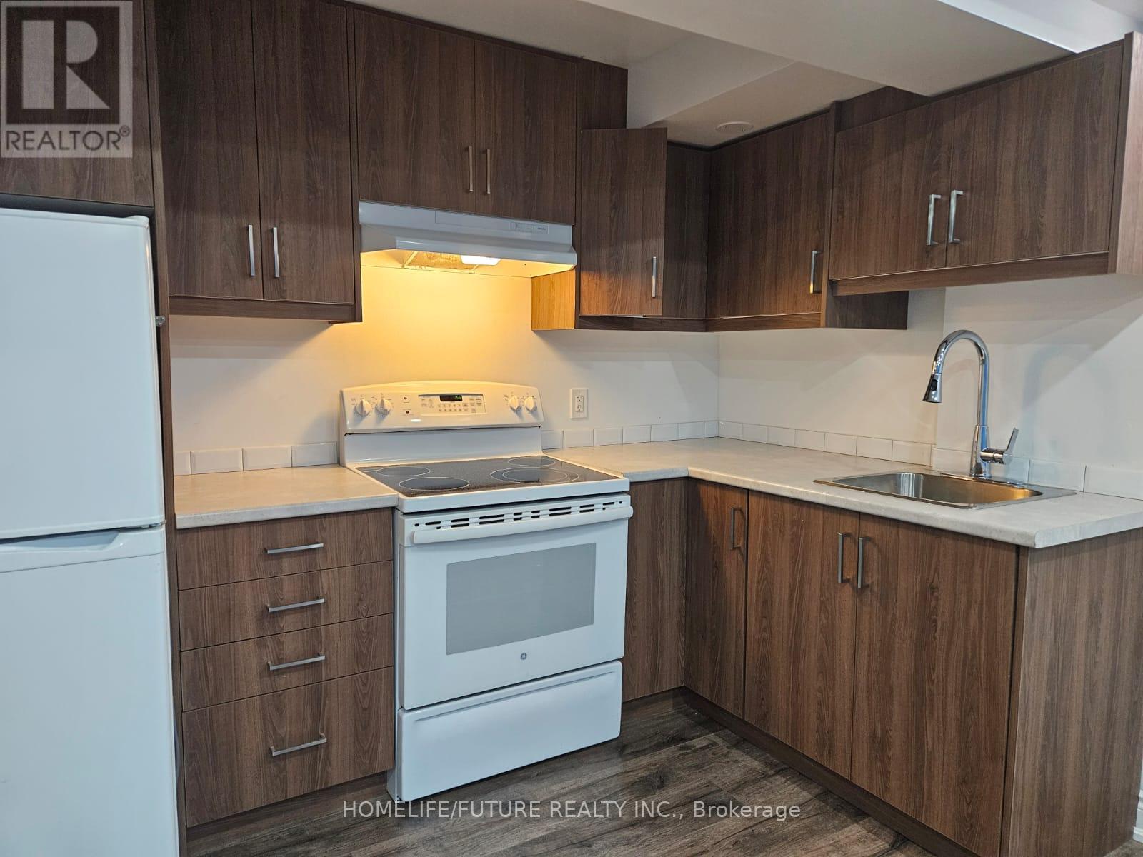 Bsmt - 26 Felix Close, Brampton (Northwest Brampton), Ontario  L7A 4K5 - Photo 8 - W12610378