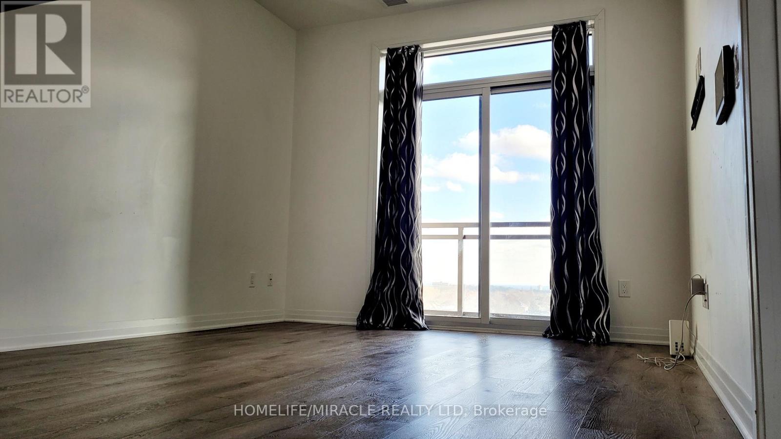 510 - 50 Kaitting Trail, Oakville, Ontario  L6M 5N3 - Photo 18 - W12610392