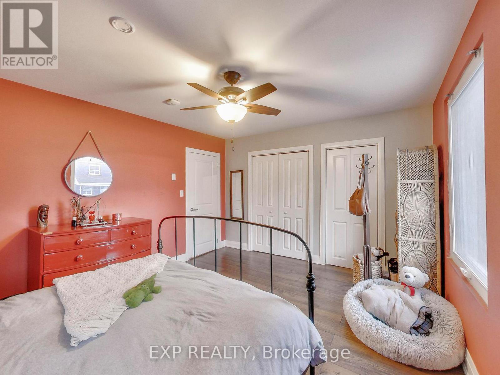 29 Cloverdale Road, Toronto, Ontario  M6N 3L6 - Photo 18 - W12610402