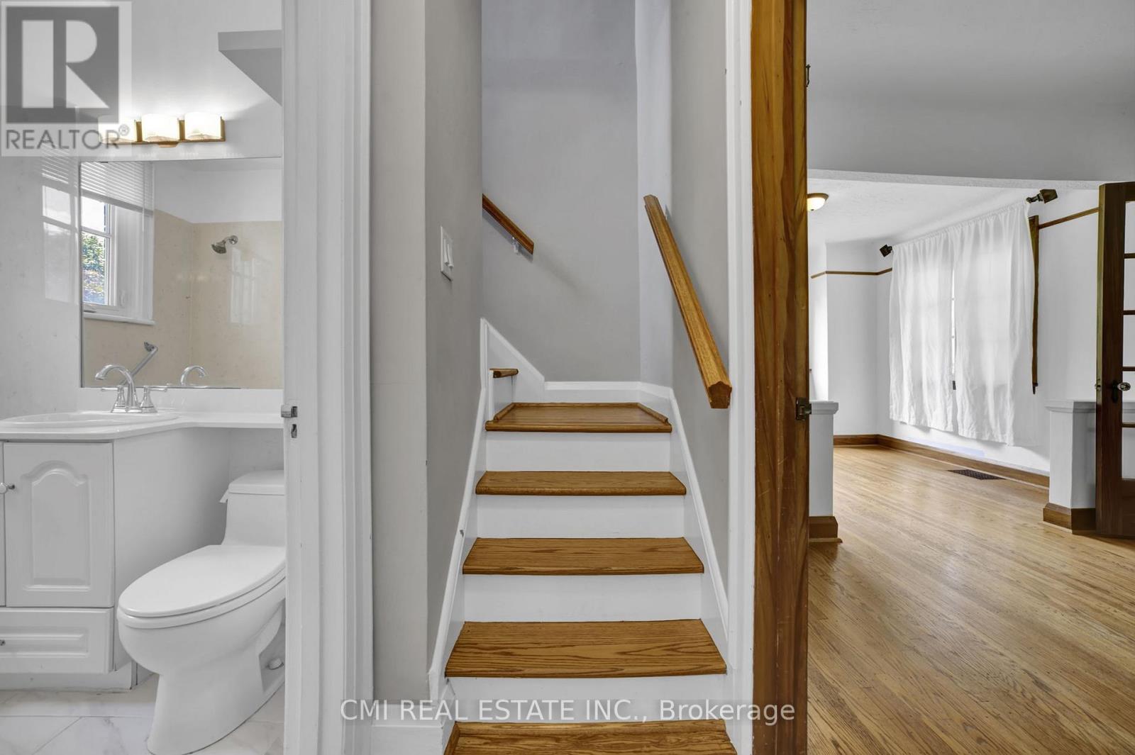 978 North Shore Boulevard W, Burlington, Ontario  L7T 1B1 - Photo 18 - W12610418