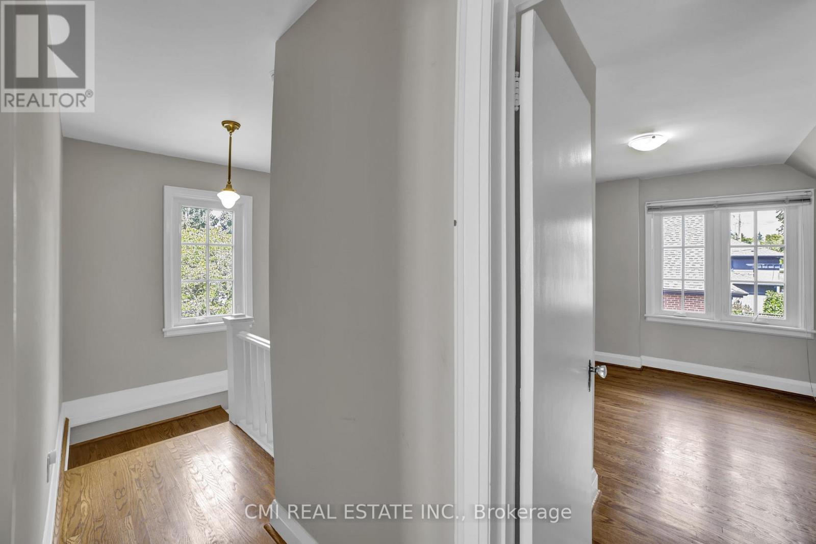 978 North Shore Boulevard W, Burlington, Ontario  L7T 1B1 - Photo 20 - W12610418