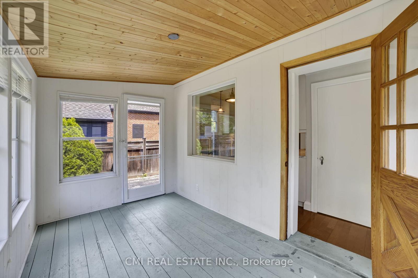 978 North Shore Boulevard W, Burlington, Ontario  L7T 1B1 - Photo 28 - W12610418