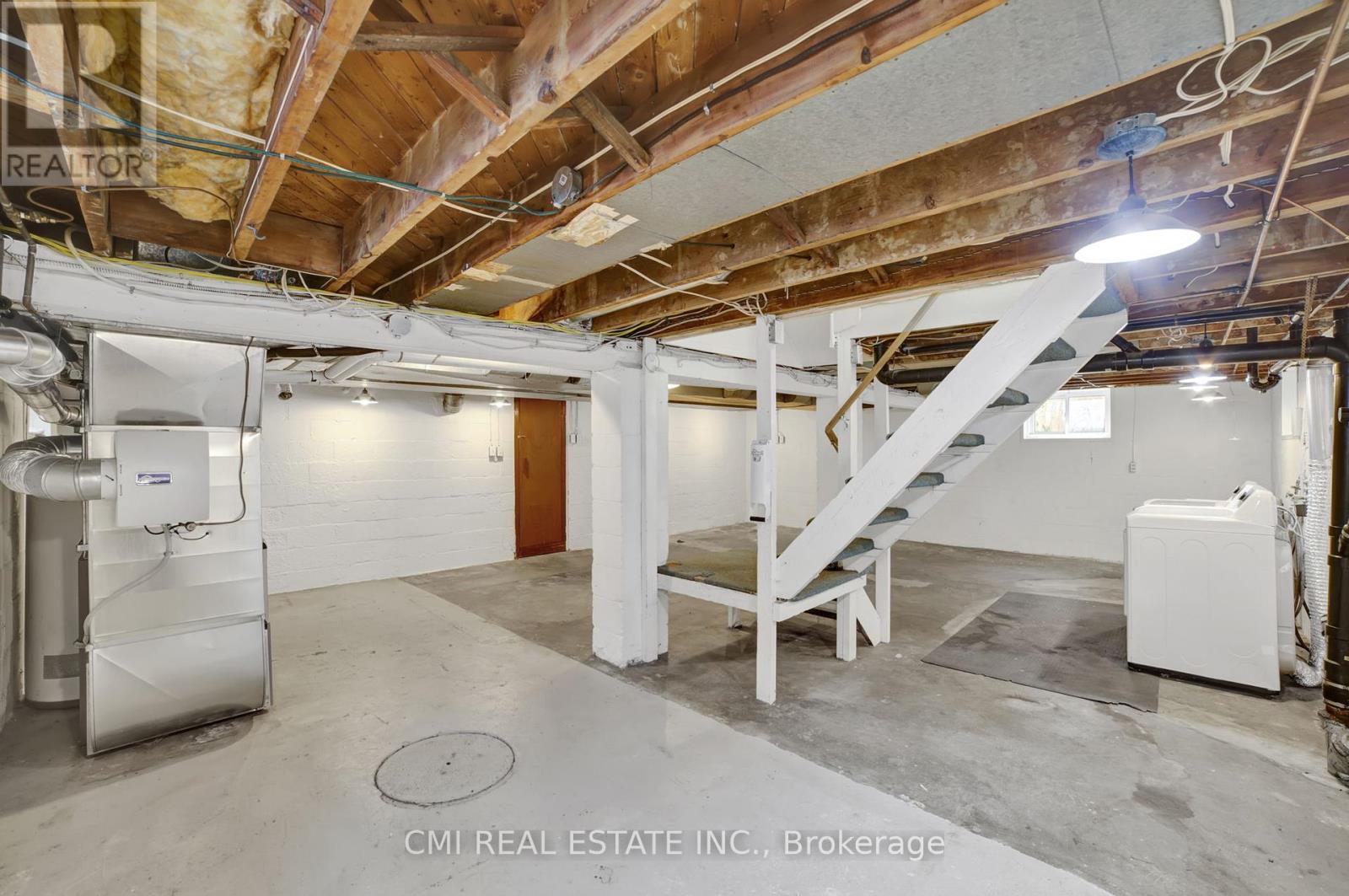 978 North Shore Boulevard W, Burlington, Ontario  L7T 1B1 - Photo 30 - W12610418