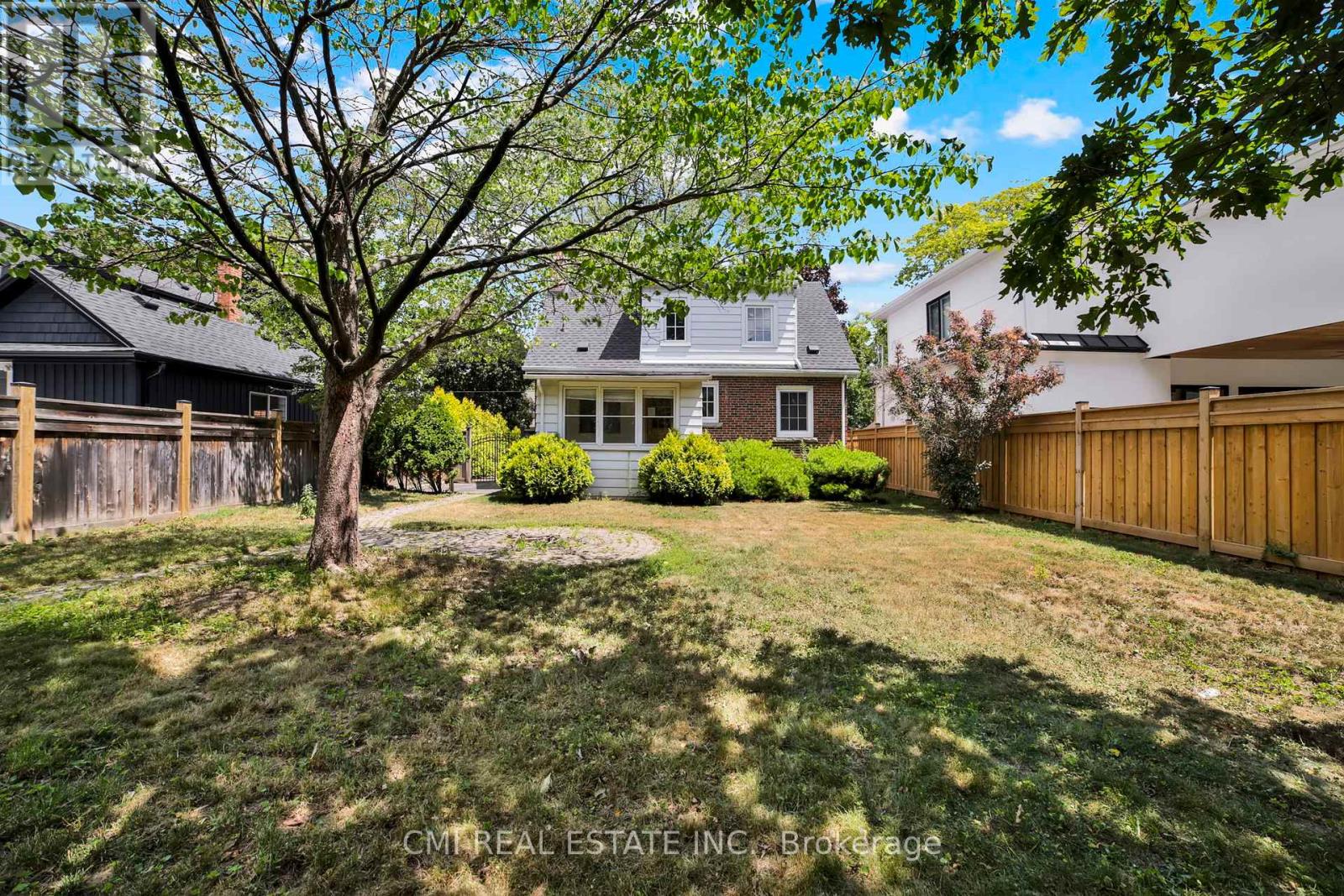 978 North Shore Boulevard W, Burlington, Ontario  L7T 1B1 - Photo 40 - W12610418