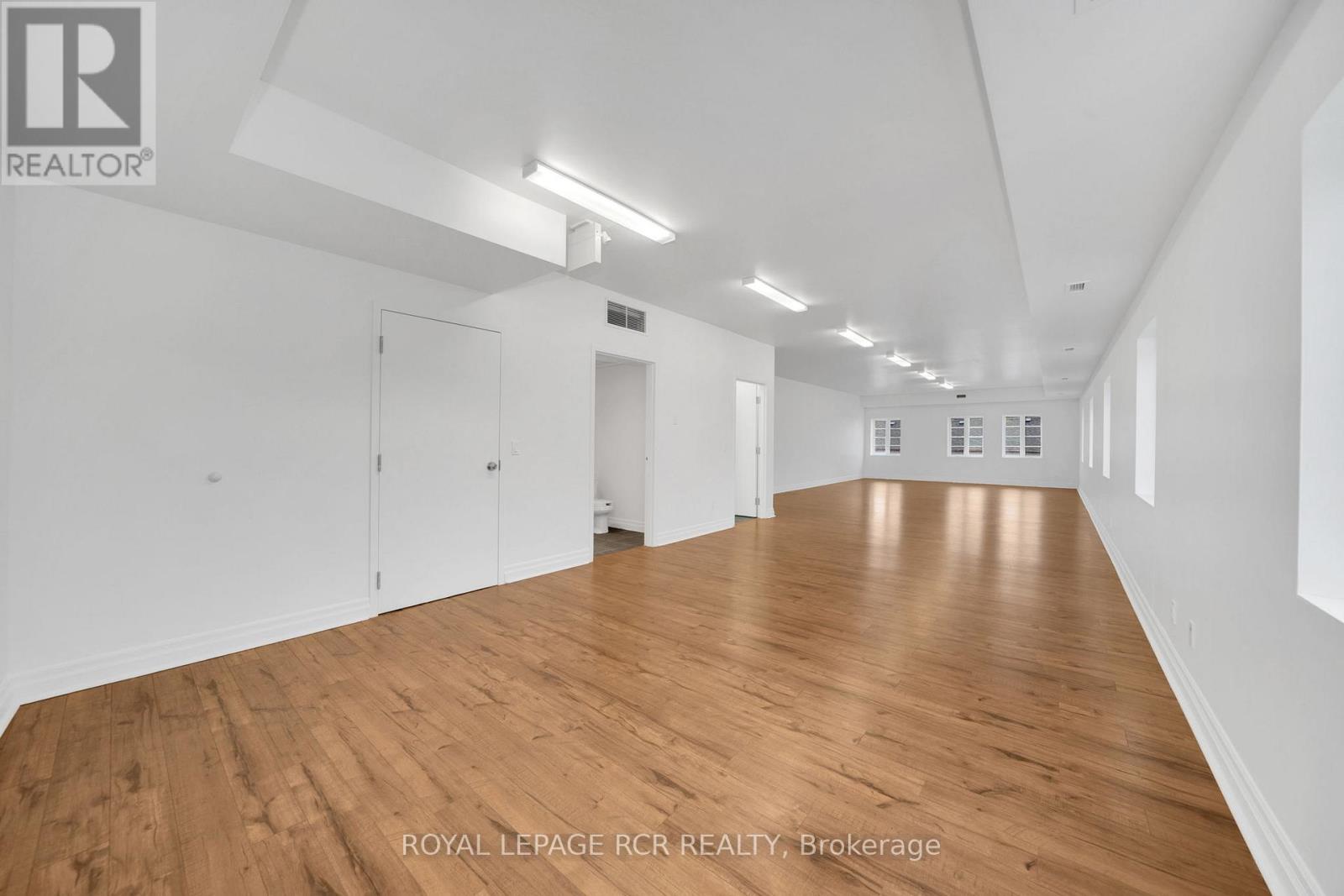 2nd Lvl - 27-31 King Street E, Caledon, Ontario  L7E 1C2 - Photo 6 - W12610438